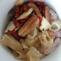 海椰皇花胶鸡汤的功效 花胶海椰皇煲汤大全