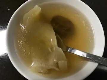 广东花胶煲鸡汤的功效 金汤花胶的功效与作用