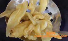 如何给小孩吃鱼胶(小孩咳嗽可以吃鱼胶汤吗)