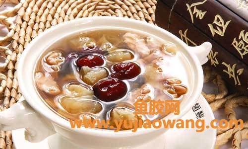 来月经可以吃红枣鱼胶吗（为啥不能在月经吃鱼胶）