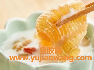 恶露没排干净吃鱼胶（产后多久可以吃鱼胶）