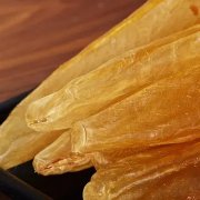 感冒吃了鱼胶会怎么样(感冒可以吃花胶吗？)