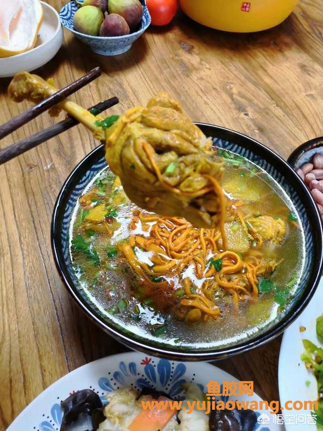 虫草花可以跟鱼胶一起煲汤吗()