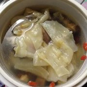 鱼胶粉不能和什么一起吃(鱼胶粉和吉利丁片有什么区别？)