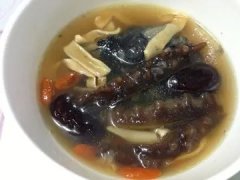 银耳鱼胶汤可以放姜片(鱼胶都有哪些吃法？)