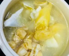 鱼胶煮的汤没粘性(为什么花胶发完后煲的时候就小了？)