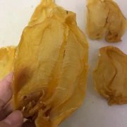 鸡和鱼胶炖汤放什么料(炖鸡汤放什么材料好喝？)