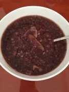 反流性食管炎可以吃鱼胶吗(反食流食管炎症状？)
