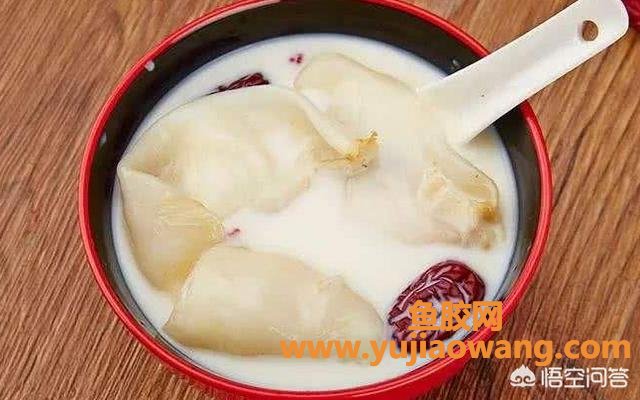 鱼胶炖牛奶甜品的做法(牛奶炖花胶的正宗做法是什么？牛奶炖花胶怎样