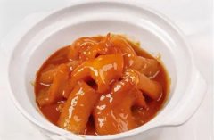 鸡肉可以与鱼胶一起炖吗(海鱼胶可以和鸡肉红萝卜一起炖吗？