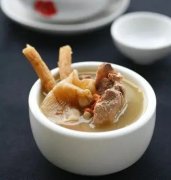 气管炎吃鱼胶好吗(支气管炎能吃鱼胶吗？)