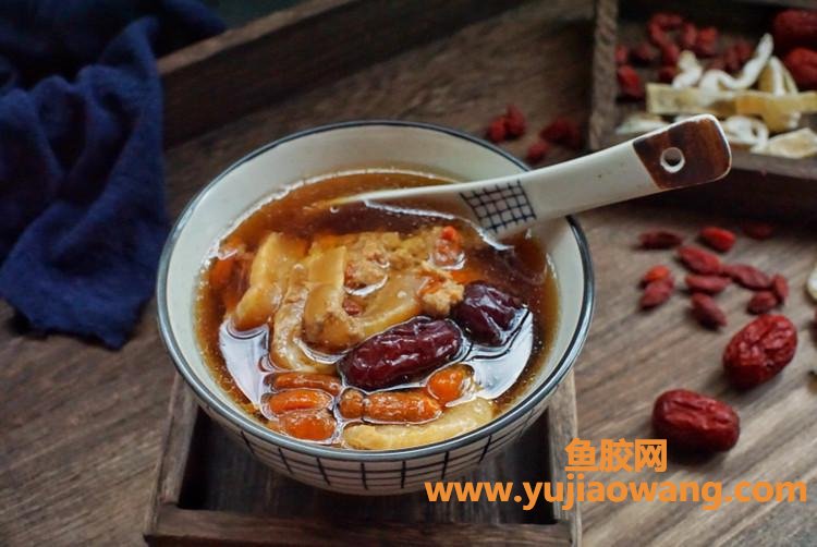 干鱼胶的做法炖汤窍门(鱼胶和木瓜一起炖汤的做法)