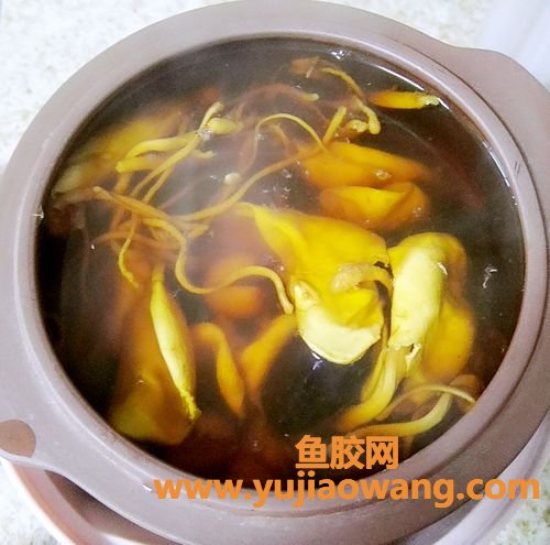鱼胶怎样炖(鱼胶怎样炖汤)