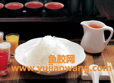 燕窝的功效与作用及营养(燕窝的功效与作用及营养)
