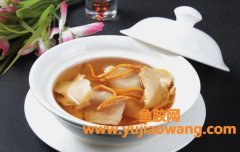 花胶食用方法和功效(黄花鱼花胶的功效与作用及食用方法)
