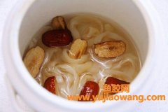 花胶牛奶的功效和作用(花胶炖牛奶功效和作用)