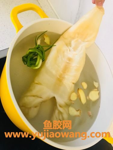 月经后黄金7天吃鱼胶(来月经可以吃黄金素吗)