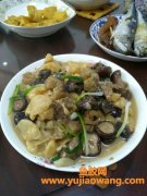酸菜焖米鱼胶(鱼胶可以和酸菜一起吃吗)