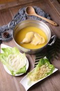 鱼翅花胶煲鸡汤(鱼翅花胶煲鸡汤的做法配料)