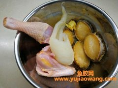 花胶煲鸡汤怎么做(花胶鸡汤用什么材料)