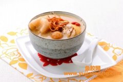 甲状腺癌能吃花胶吗(甲状腺癌手术后可以吃花胶汤吗)