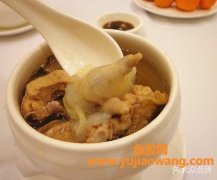 姬松茸花胶煲鸡汤有什么功效(花胶姬松茸煲鸡汤的做法)