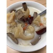 鳗鱼胶很腥吗(鳗鱼胶怎么做好吃，可以去腥味？)