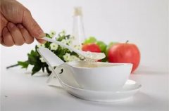 花胶吃法用量(鱼胶适合哪个年龄段的人食用？有哪些益处？)