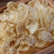 孕妇适合鱼胶炖什么(鱼胶炖什么适合孕妇吃？哪些食物好啊？