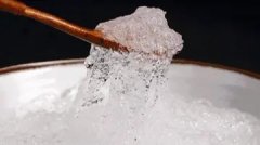 鸡肉炖花胶还可以加什么食材(花胶虫草煲鸡做法？)