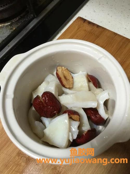 花胶美白祛斑汤的做法(美白祛斑汤的做法大全)