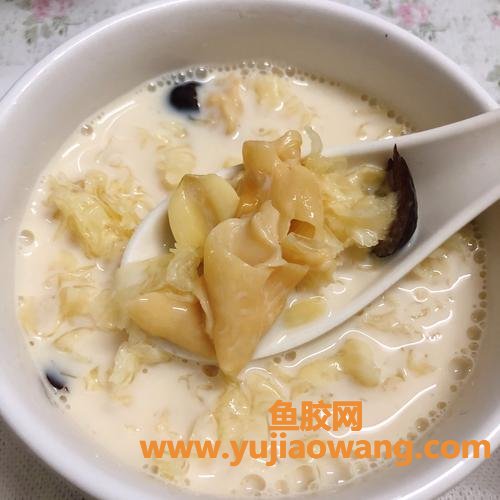 花胶炖牛奶结块能吃吗(牛奶炖花胶不结块的技巧)