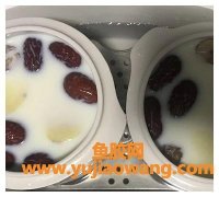 阿胶花胶炖牛奶的做法(花胶炖牛奶做法与功效)