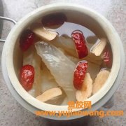 阿胶能和花胶一起炖吗(阿胶能和花胶一起炖吗)