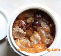花胶瘦肉红枣汤的功效(花胶红枣炖瘦肉的功效)