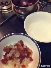 花胶桃胶皂角米雪燕怎么吨(雪燕桃胶皂角米怎么做?) 花胶桃胶皂角米雪燕怎么吨(雪燕桃胶皂角米怎么做?)