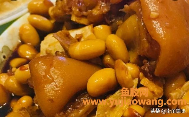 花胶可以和黄豆煲汤吗(牛蹄筋可以同黄豆、家禽类一起煲汤吗？)