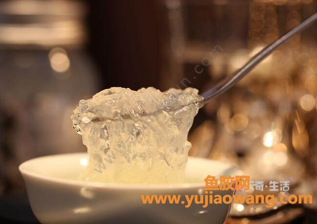 燕窝的功效与作用及食用方法全解(冰糖燕窝的功效与作用及食用方法