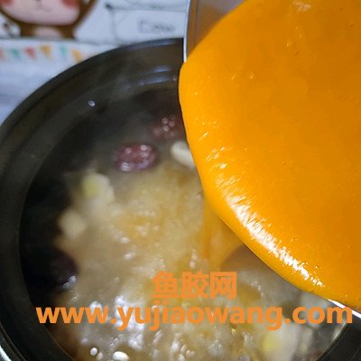 (鸡肉香菇鱼胶可以一起吗)美味不用等,金汤花胶鸡五分钟就能上桌的美 (鸡肉香菇鱼胶可以一起吗)美味不用等,金汤花胶鸡五分钟就能上桌的美