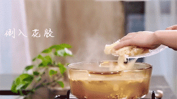 (鱼胶炖骨头的做法大全)花胶炖猪骨,营养又好吃的家常汤,简单做法 (鱼胶炖骨头的做法大全)花胶炖猪骨,营养又好吃的家常汤,简单做法