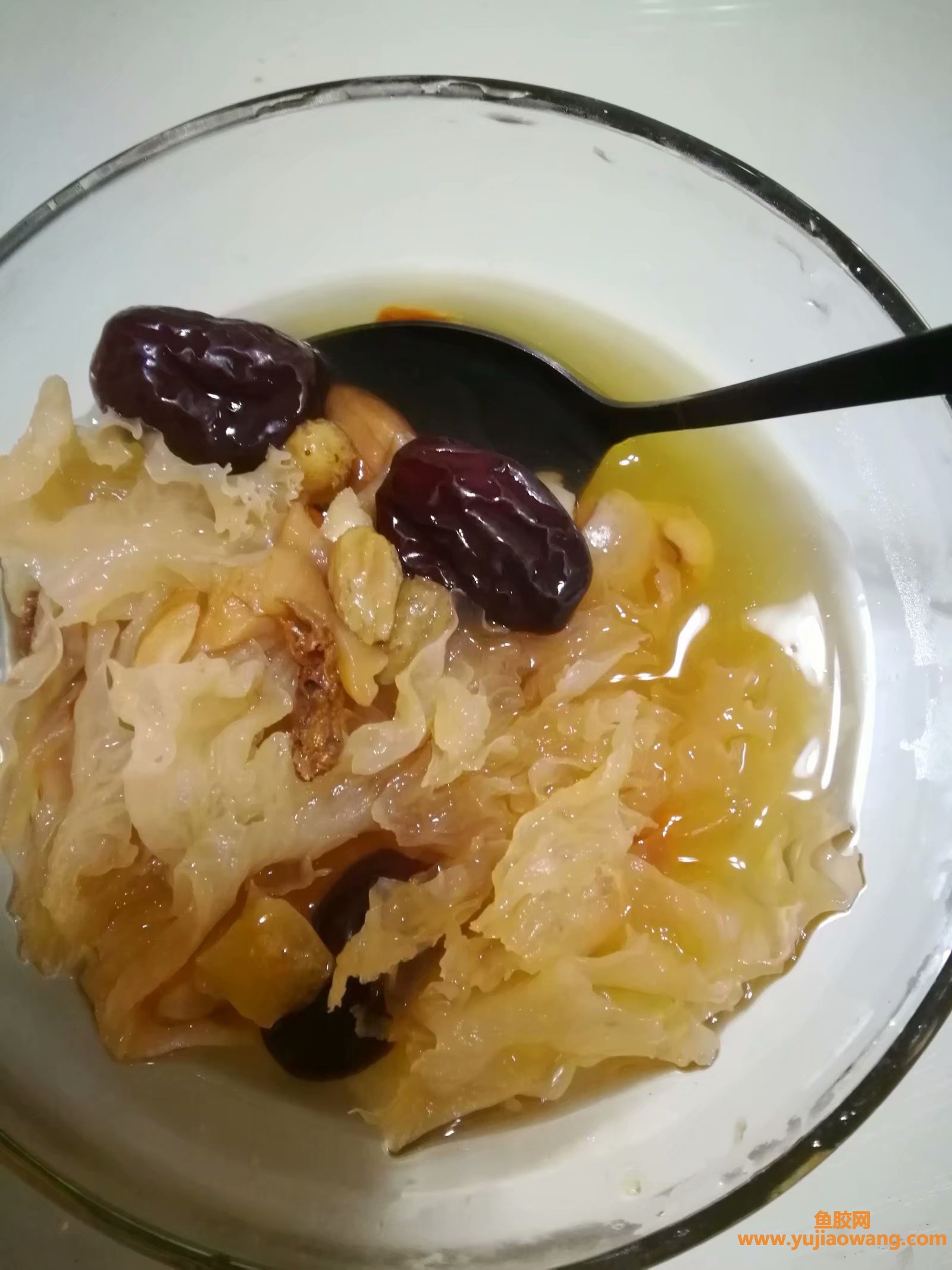 (鱼胶可以跟桃胶一片炖)每日一膳_(2)桃胶银耳羹 (鱼胶可以跟桃胶一片炖)每日一膳_(2)桃胶银耳羹