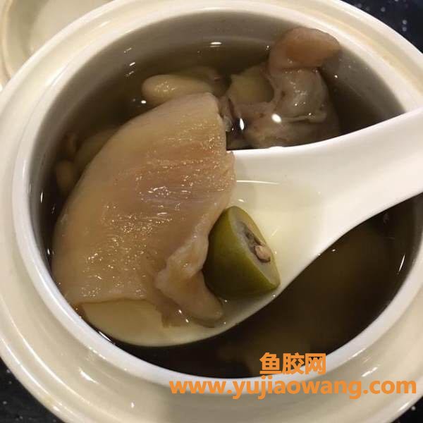 (吃炖鱼胶后能吃橄榄吗)病来如山倒，顺叔“花胶炖橄榄”妥妥的