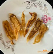 (美鱼胶应该老酒炖还是皮酒炖好)#美食分享##大连#鱼胶美颜汤