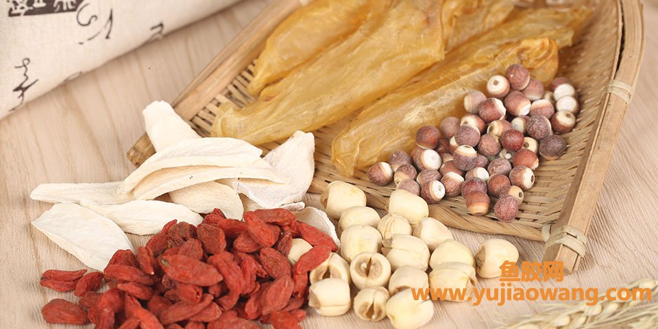 (鱼胶吃多了对肾有影响吗)深秋时令，鱼胶与饮食男女那点事