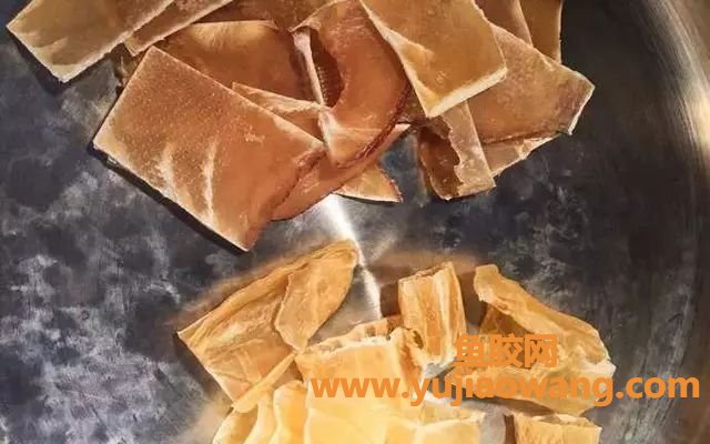 (宫颈炎能喝鱼胶汤吗)女人多喝这款鱼胶汤,省下你昂贵的护肤品!