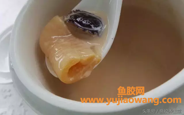 (炖鱼胶到底要不要泡发)鱼胶_花胶品种很多，泡发炖煮方法主要这3种