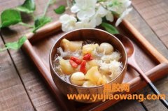 (冰糖鱼胶的做法图片大全)#我的养生日常-远离秋燥#冰糖鱼胶银