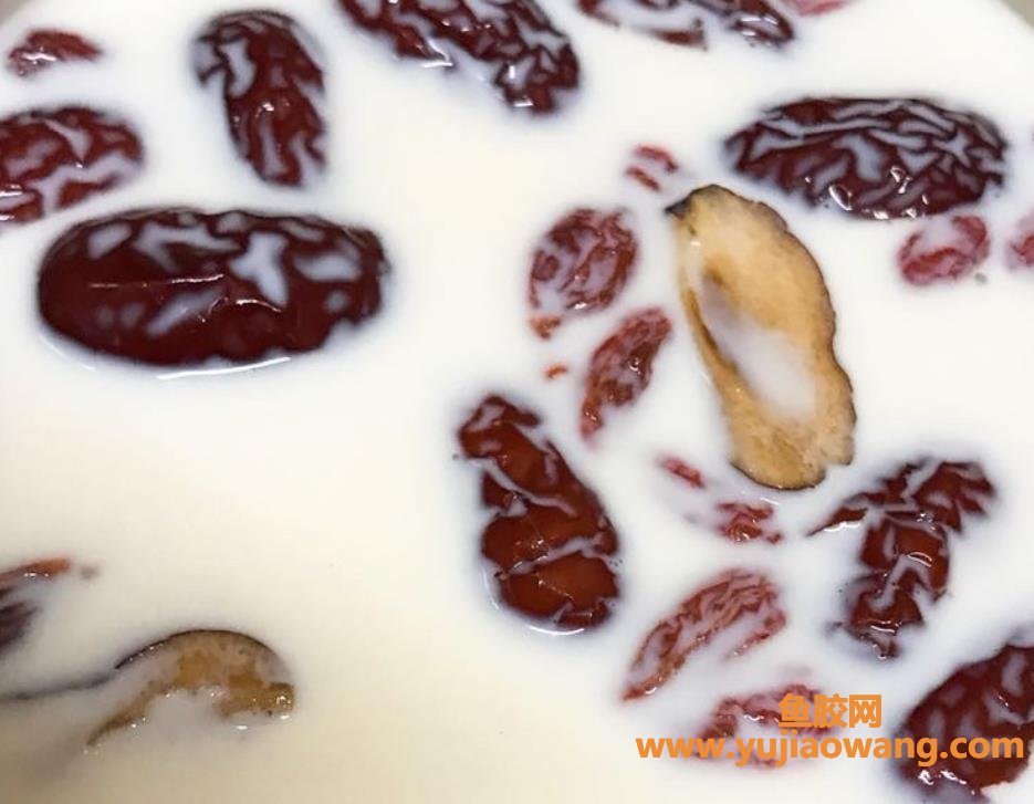 (鱼胶怎么煮比较好吃)鱼胶应该怎么炖_用对方法,炖出来的鱼胶不腥还 (鱼胶怎么煮比较好吃)鱼胶应该怎么炖_用对方法,炖出来的鱼胶不腥还
