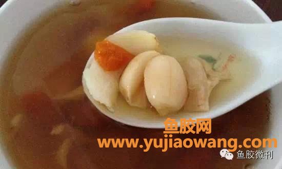 (鱼胶养血补血的功效与作用)鱼胶这样吃，嫩肤美容补气血