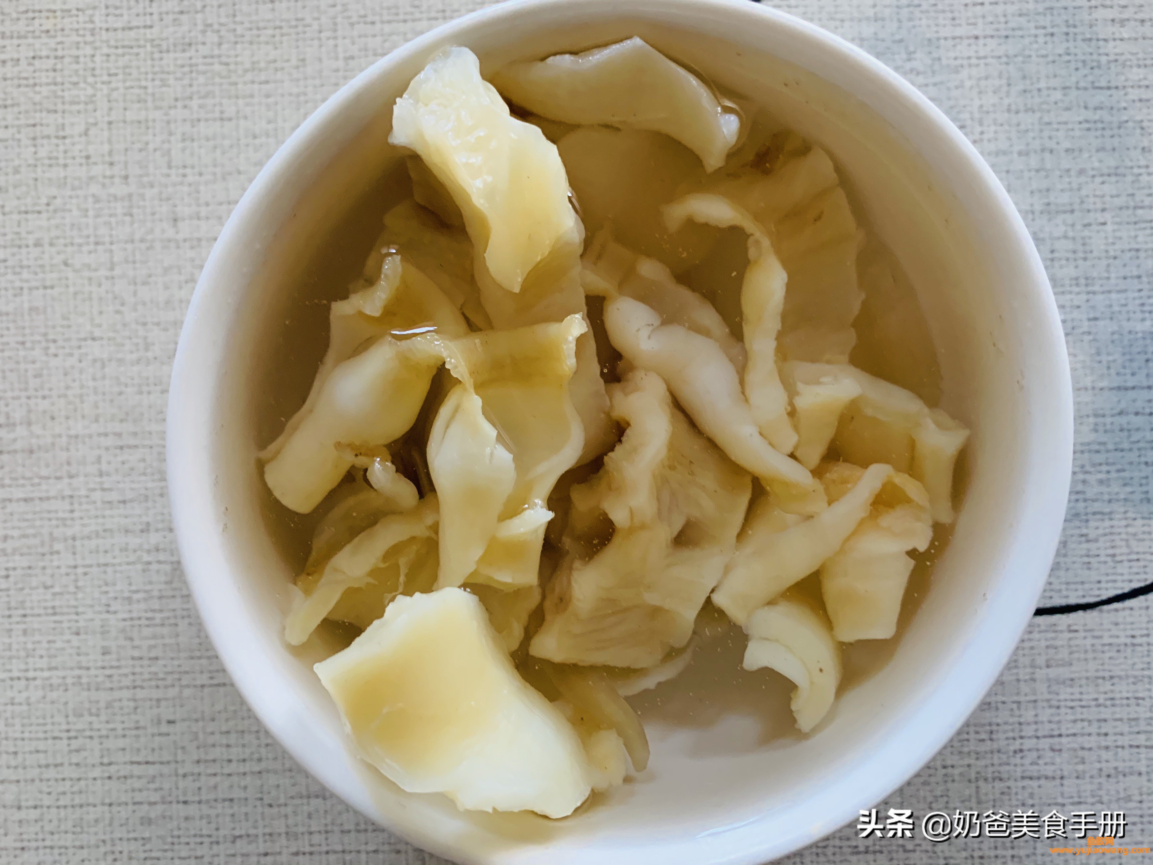 (孕妇吃深海鱼胶的做法)孕期吃鱼胶真的很补吗_鱼胶要怎么做才能不腥 (孕妇吃深海鱼胶的做法)孕期吃鱼胶真的很补吗_鱼胶要怎么做才能不腥